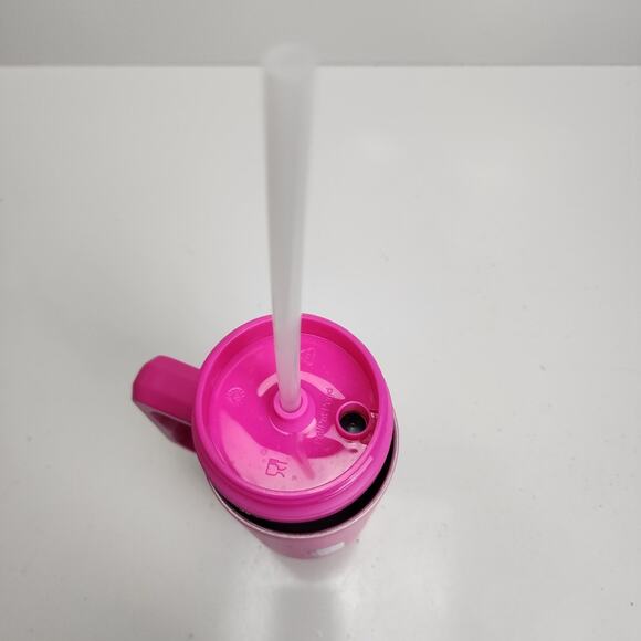 Simply Modern Trek Tumbler 24oz Hot Pink with Handle Straw & Cartoon Kitty NEW - Picture 3 of 5